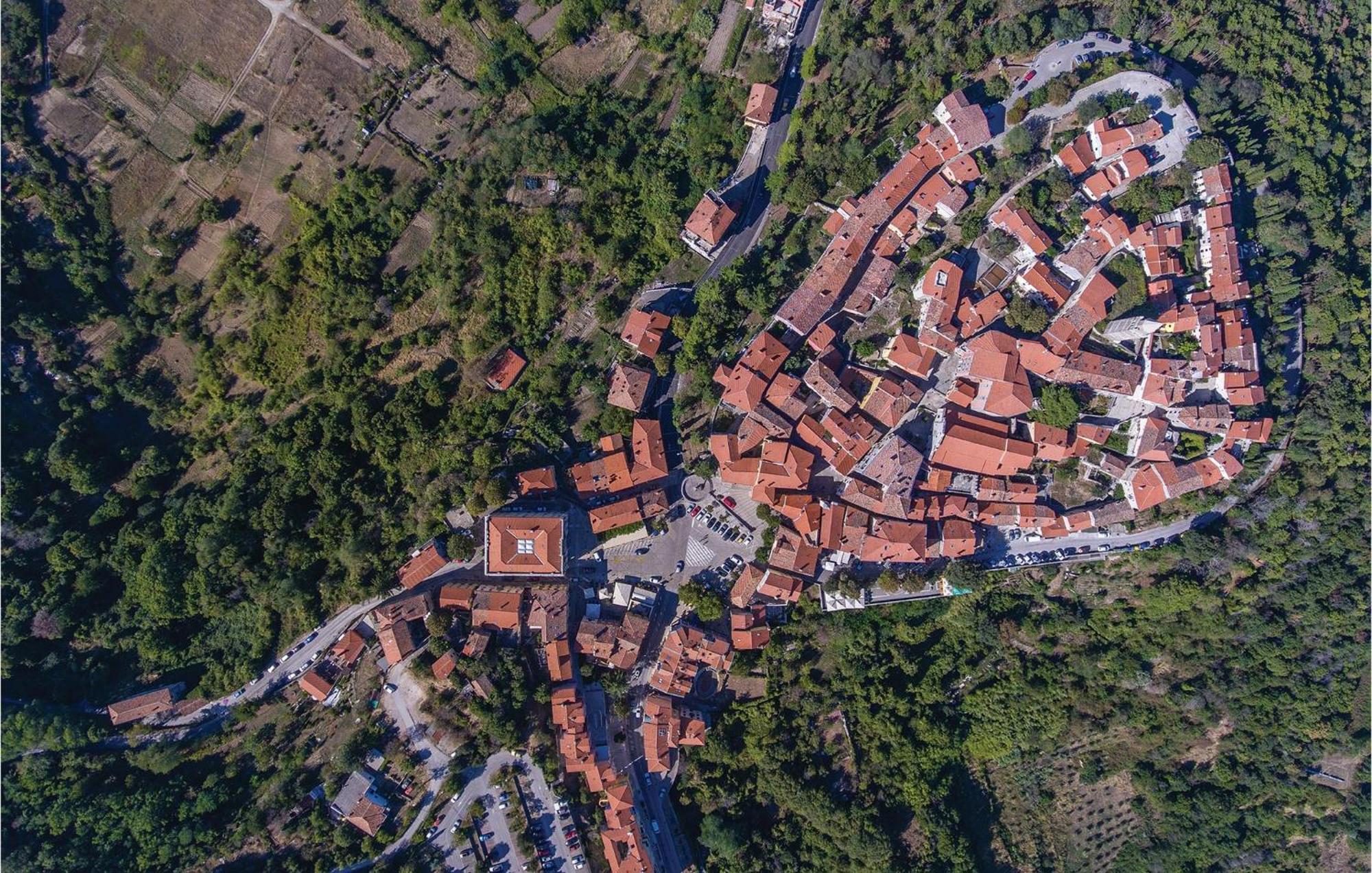 Gorgeous Apartment In Labin With Kitchen Zewnętrze zdjęcie